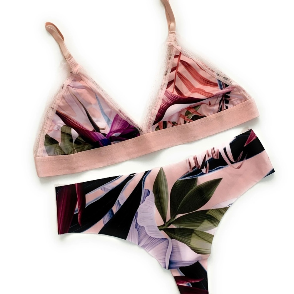 Lingerie Bralette/Panty flower